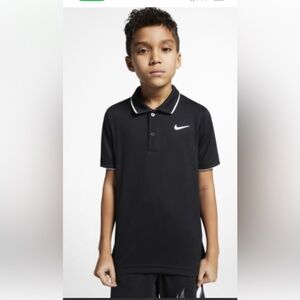 $10 sale Nike polo sport/gym boys/girl kids shirt gummy logo Med